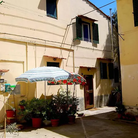 Apartamento Charming And Cozy House In Florencia
